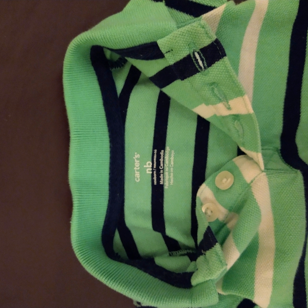 CARTERS 5 Rompers- NB - Picture 11 of 16